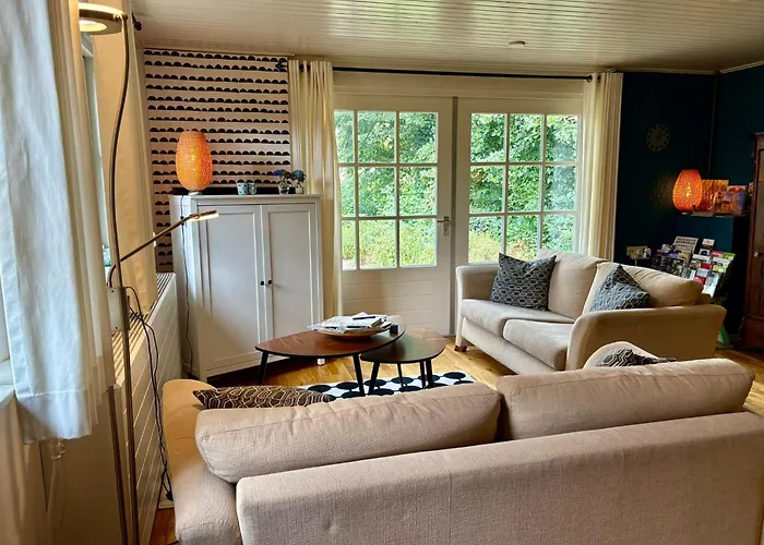 De Peelvos Bed and Breakfast 3*